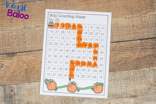 Skip counting is a useful skill and practice is necessary! This pumpkin skip counting set is sure to entertain while working on great math skills!